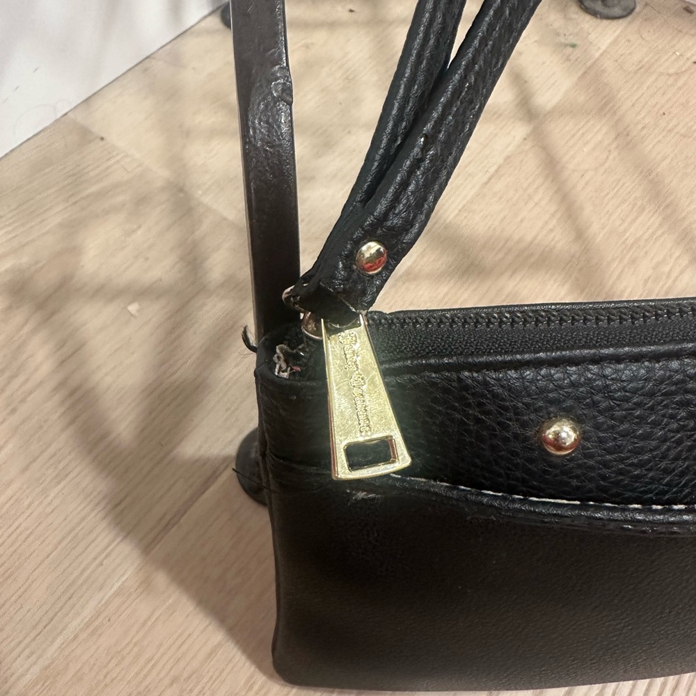 Juicy Couture Black Wristlet with Pink Logo - Picture 3 of 7